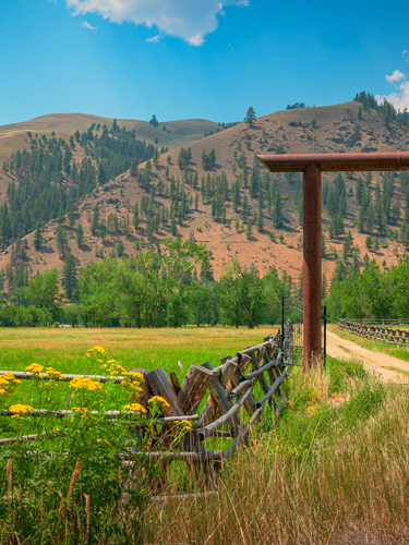 ranch-entrance